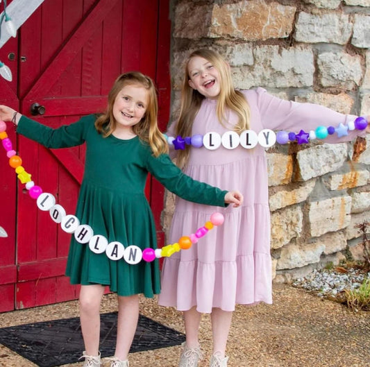 08/12/2024 6:30pm Swift Beads & Bonds: A Mommy and Me Garland Workshop