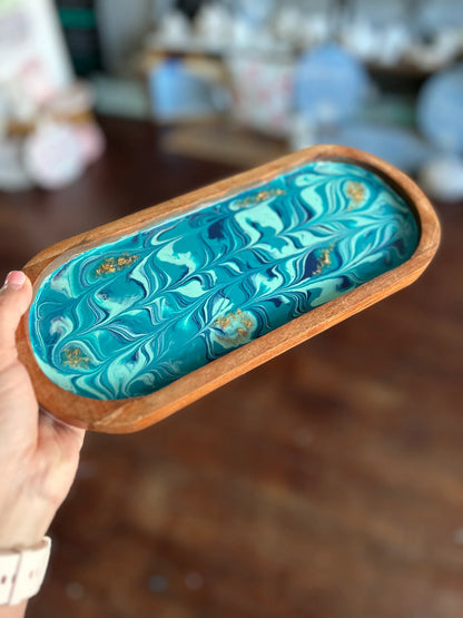 Resin Acacia Boards: Multiple Dates