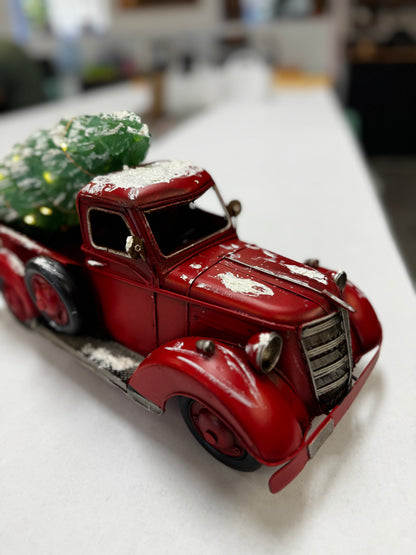 Vintage Truck with Sea Glass Tree- Friday, 11/20 @ 6pm